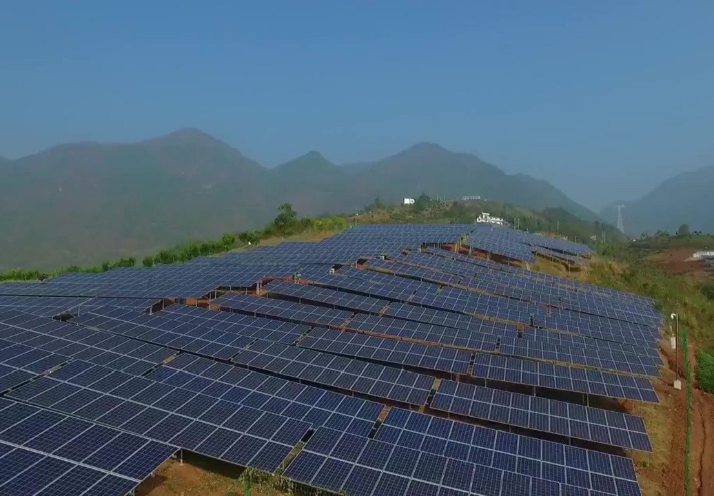 Sistema solar de montanha